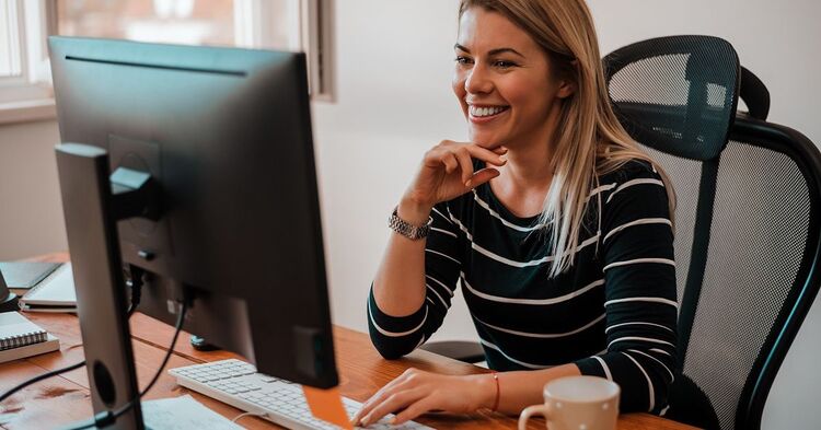 Front Office Senior Receptionist Job Opening in Kuwait City
